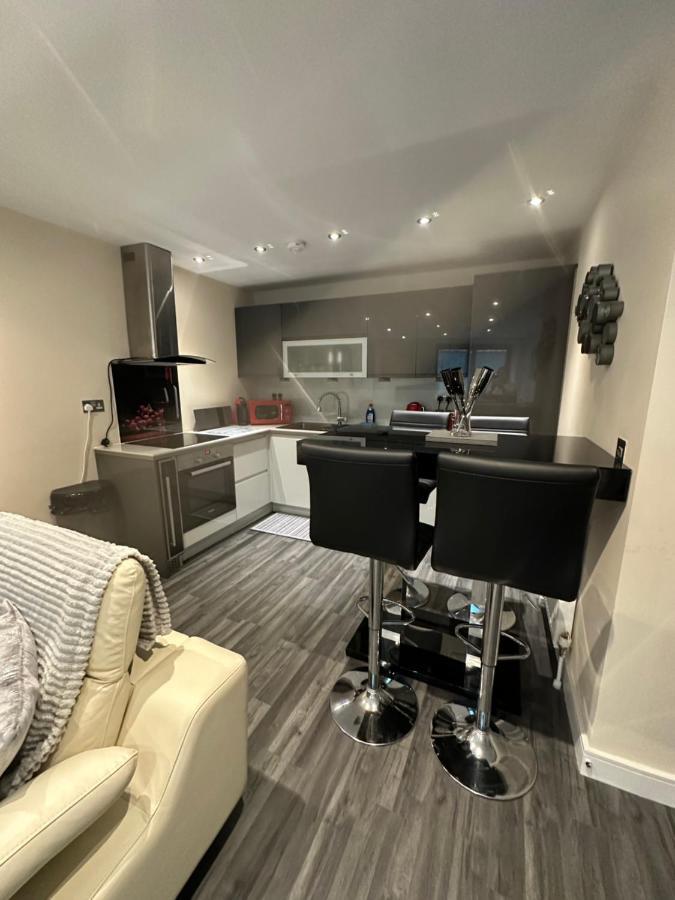 Bond Street Luxury Apartment Central Chelmsford Exterior photo